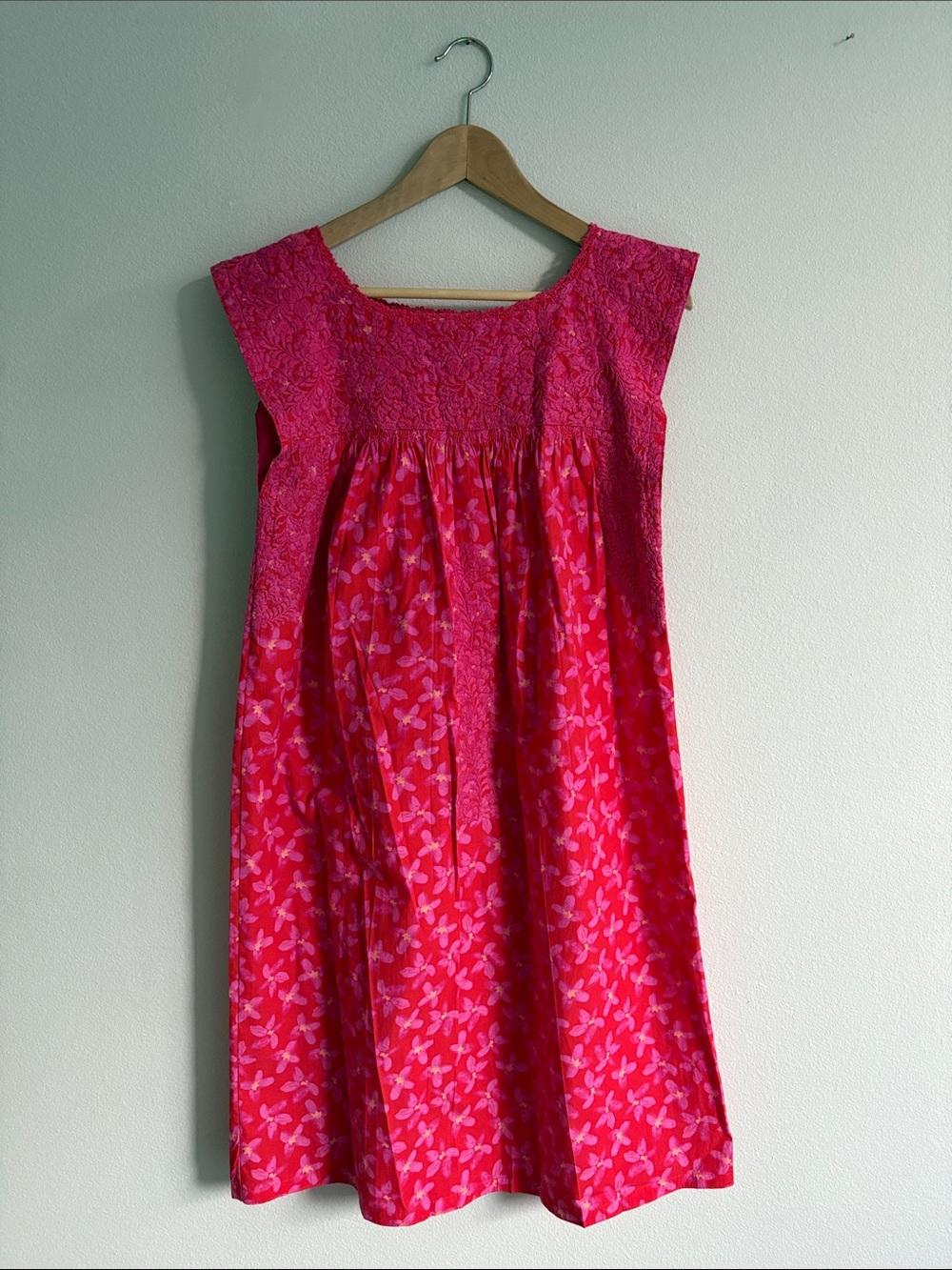 Mi Golondrina Pink Floral Embroidered Summer Dress, size Small
